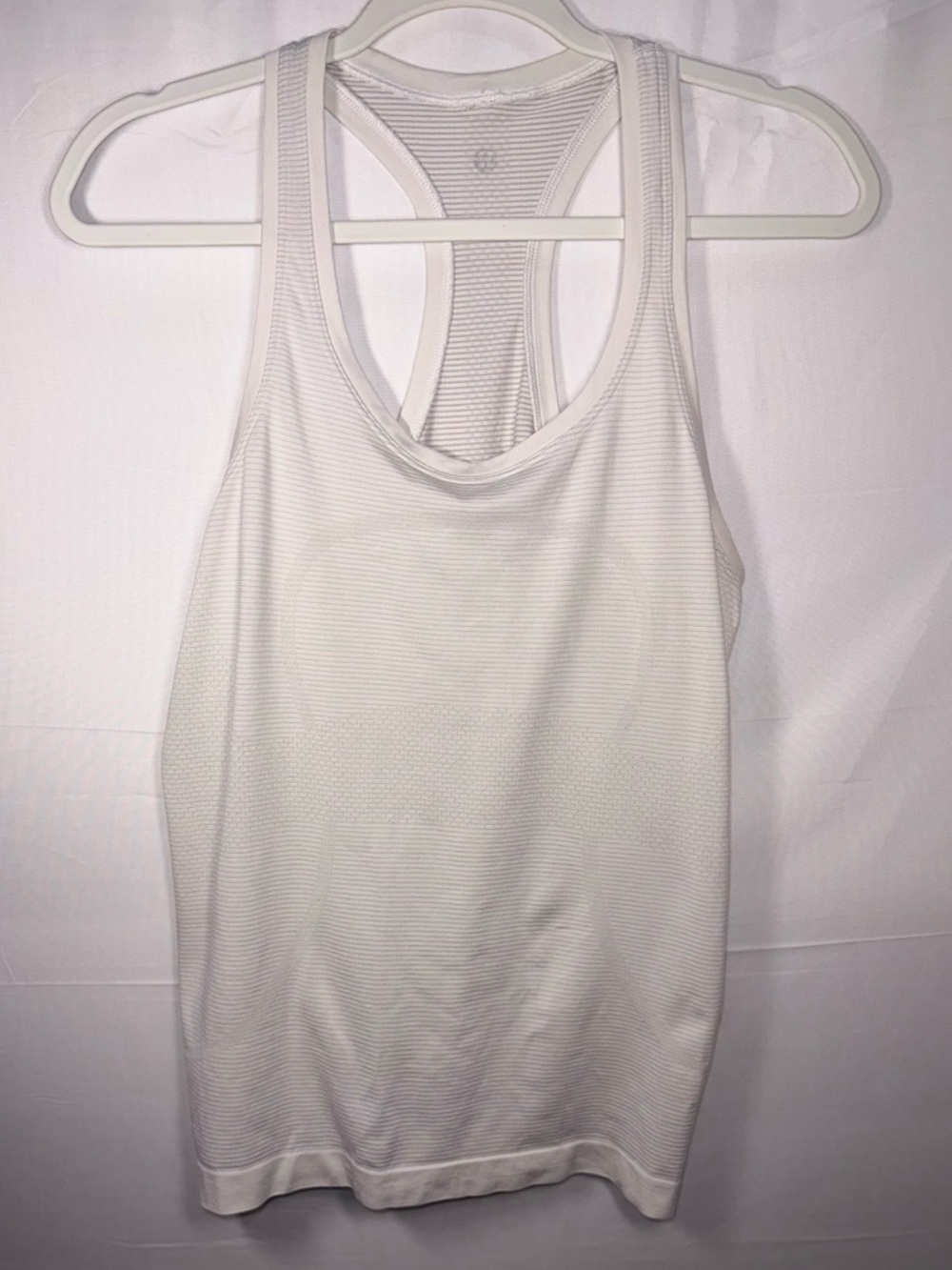 Lululemon Swiftly Women’s White Racerback Athletic Yoga Tank Top Size 8/Medium